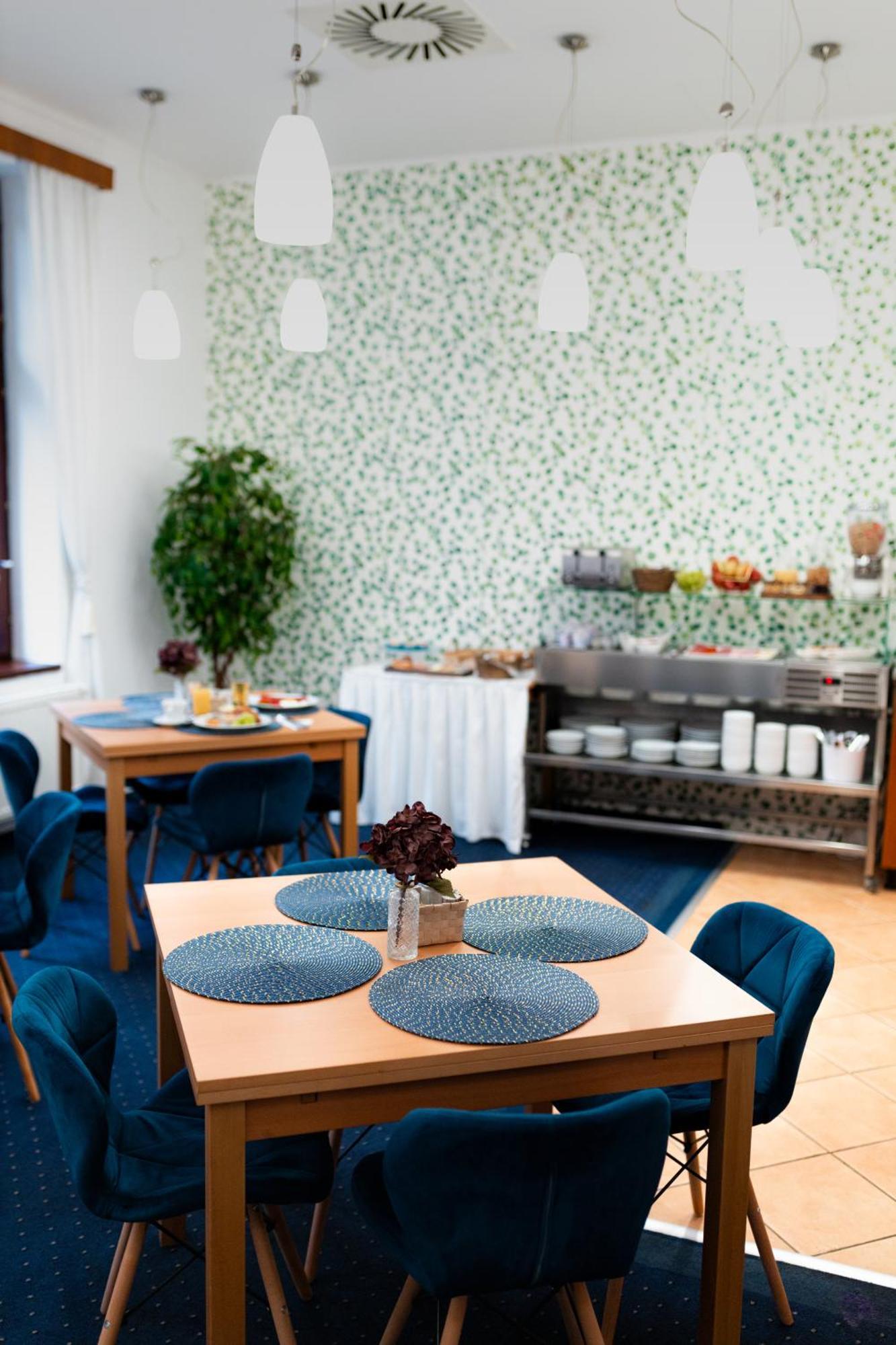 Hotel Apollon Litoměřice Dış mekan fotoğraf